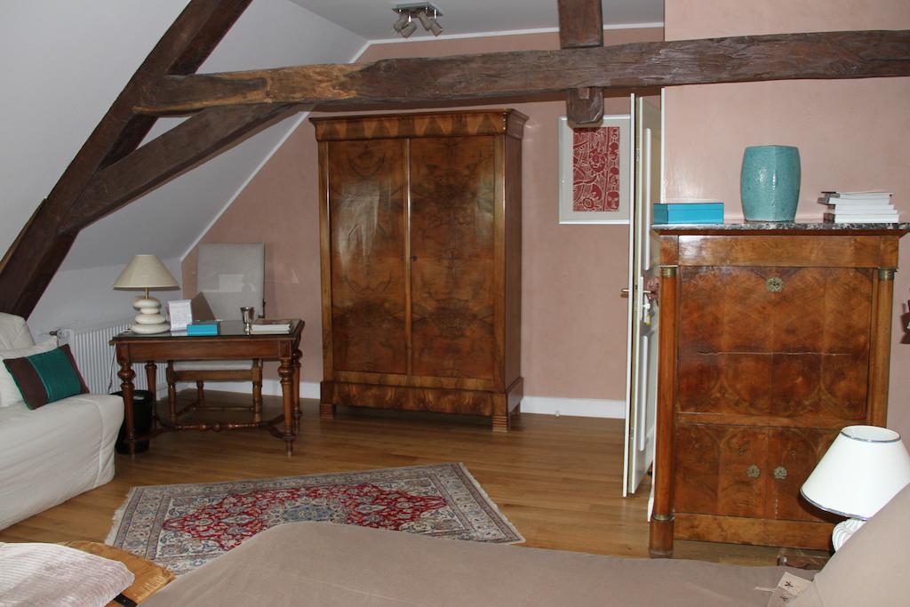 Chambres D'Hotes Les Chalands Саргемин Номер фото